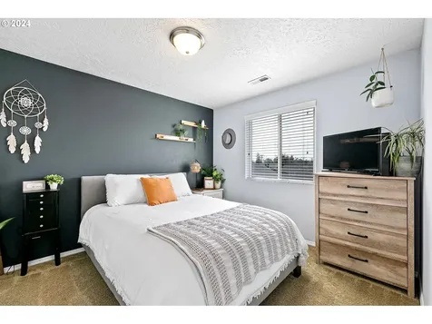 532 S 48th Place Springfield OR 97478
