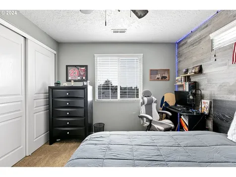 532 S 48th Place Springfield OR 97478