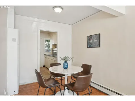 2415 Se 60th Avenue Portland OR 97206