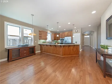 2527 Falls Street Forest Grove OR 97116