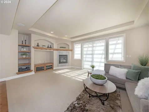 2527 Falls Street Forest Grove OR 97116