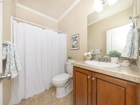 2527 Falls Street Forest Grove OR 97116