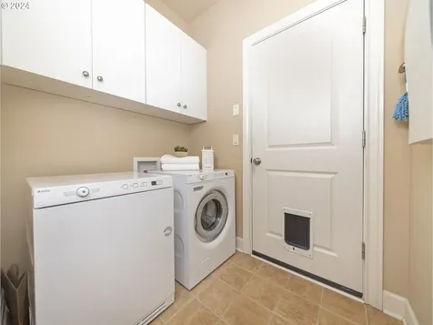 2527 Falls Street Forest Grove OR 97116