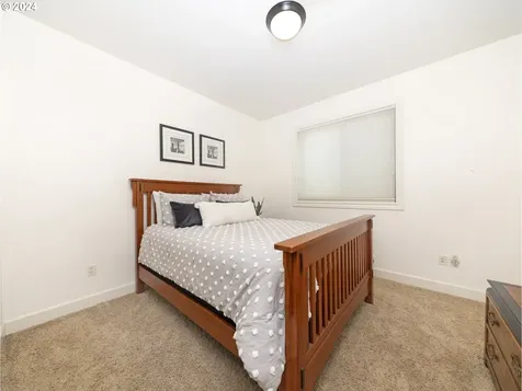 2527 Falls Street Forest Grove OR 97116