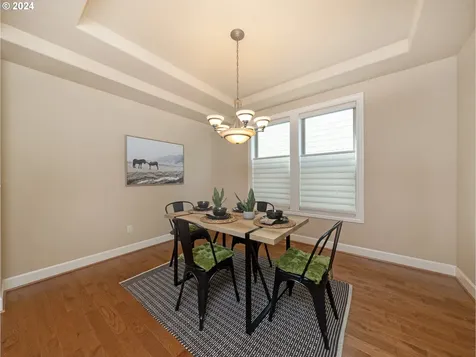 2527 Falls Street Forest Grove OR 97116