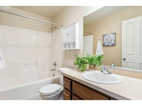 10503 NE 67th Avenue Vancouver WA 98686