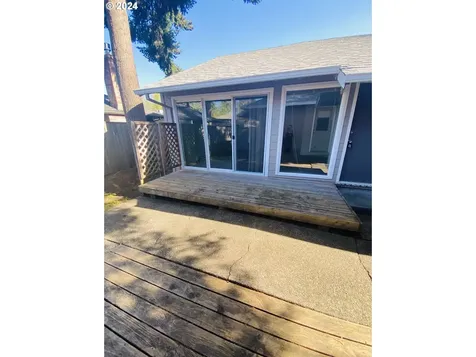 15795 SW Village Circle Beaverton OR 97007