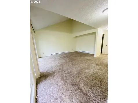 15795 SW Village Circle Beaverton OR 97007