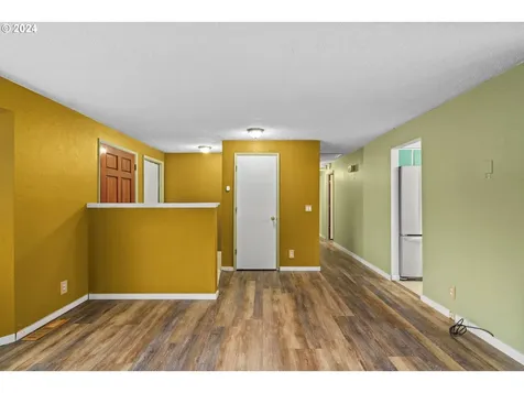 4861 Avalon Street Eugene OR 97402