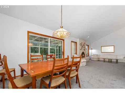 9901 SE Clatsop Street Portland OR 97266