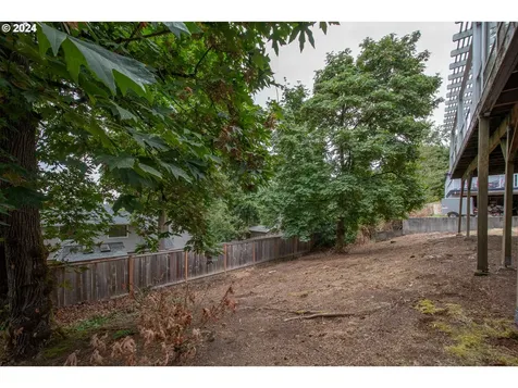 9901 SE Clatsop Street Portland OR 97266