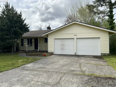 2104 17th Street Florence OR 97439