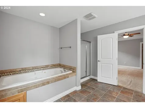 8613 Ne 30th Street Vancouver WA 98662