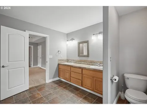 8613 Ne 30th Street Vancouver WA 98662