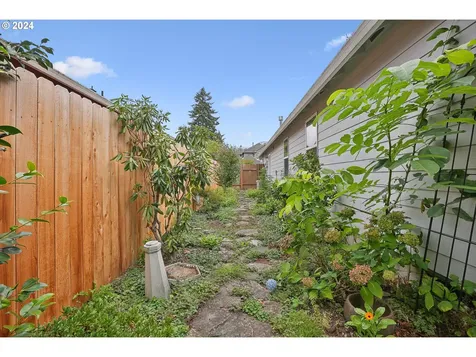 8613 Ne 30th Street Vancouver WA 98662