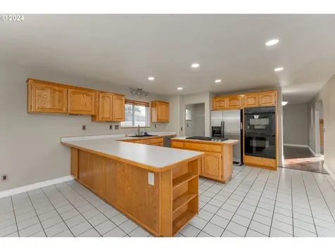 191 Camino Francisco Avenue Roseburg OR 97471