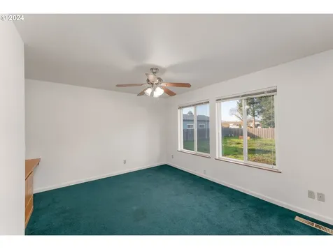 191 Camino Francisco Avenue Roseburg OR 97471