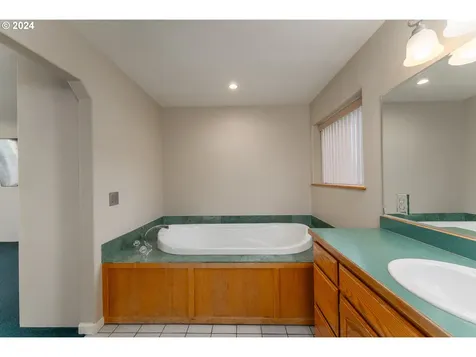 191 Camino Francisco Avenue Roseburg OR 97471
