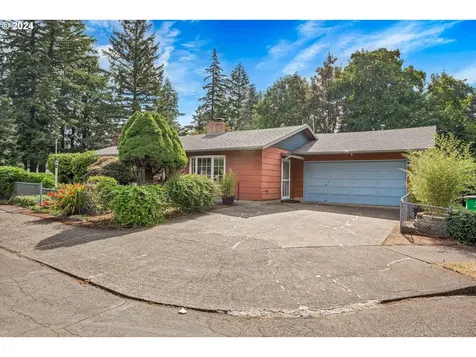 15300 NE Couch Court Portland OR 97230