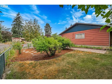 15300 NE Couch Court Portland OR 97230