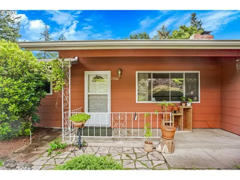 15300 NE Couch Court Portland OR 97230