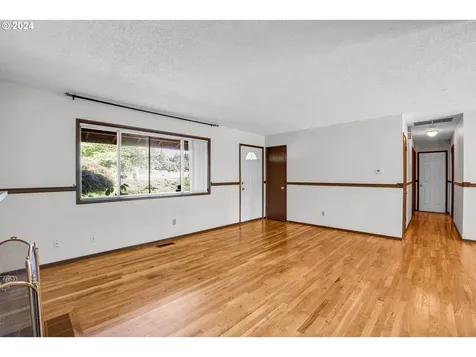 15300 NE Couch Court Portland OR 97230