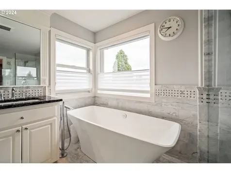 2881 NW 127th Avenue Portland OR 97229