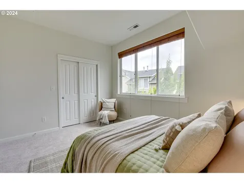 852 NW Council Drive Gresham OR 97030