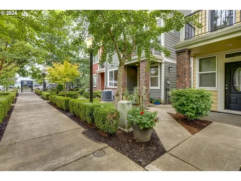 852 NW Council Drive Gresham OR 97030