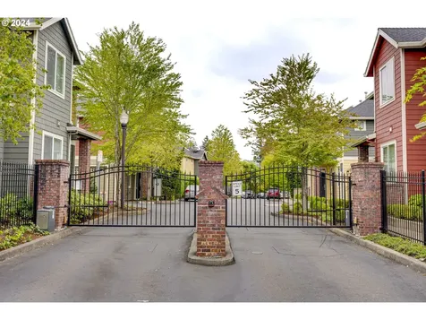 852 NW Council Drive Gresham OR 97030