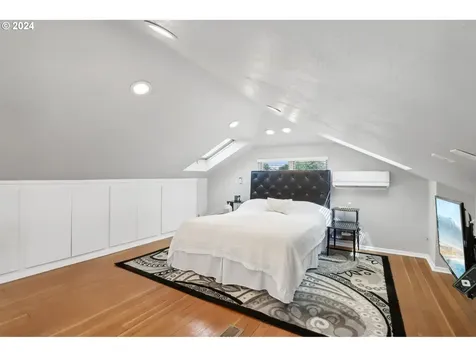 1570 Holly Street West Linn OR 97068