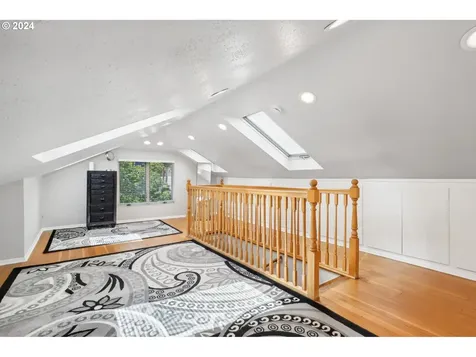 1570 Holly Street West Linn OR 97068