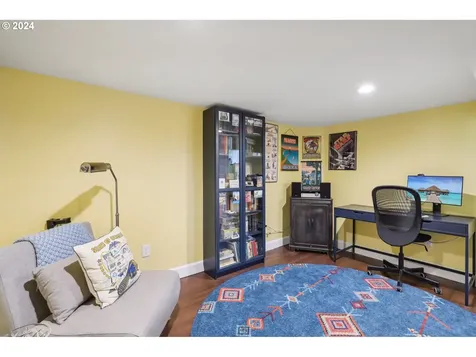 1570 Holly Street West Linn OR 97068