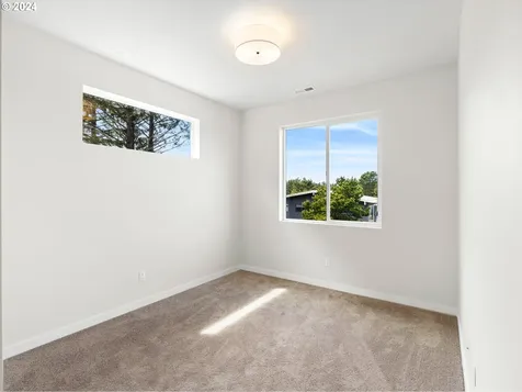 331 SE Jetty Avenue Lincoln City OR 97367