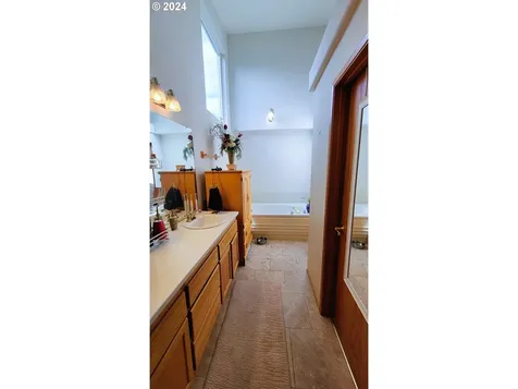 4186 Lancaster Drive Eugene OR 97404