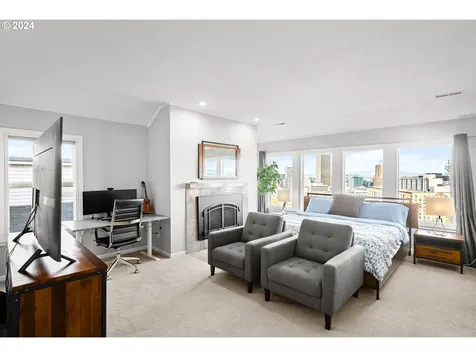 1246 SW Cardinell Way Portland OR 97201