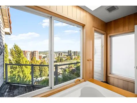 1246 SW Cardinell Way Portland OR 97201