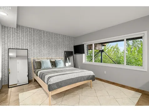 1246 SW Cardinell Way Portland OR 97201