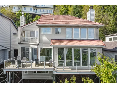 1246 SW Cardinell Way Portland OR 97201