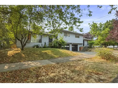 427 NE 84th Avenue Portland OR 97220