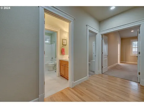 12808 NW 29th Court Vancouver WA 98685