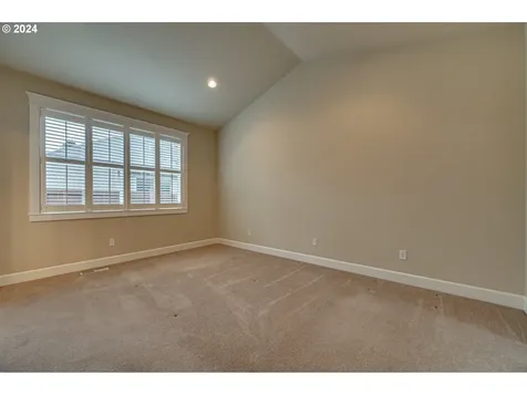 12808 NW 29th Court Vancouver WA 98685
