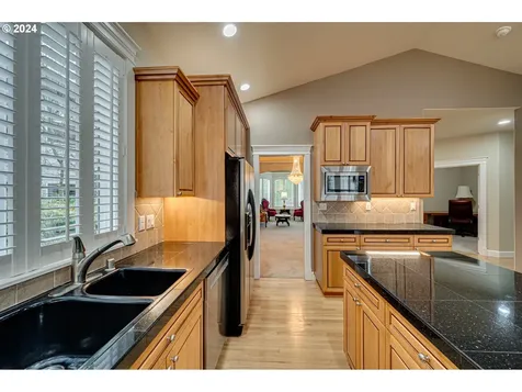 12808 NW 29th Court Vancouver WA 98685