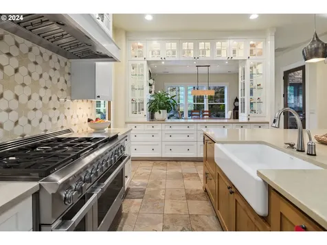 2934 Coeur D Alene Drive West Linn OR 97068