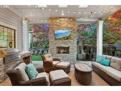 2934 Coeur D Alene Drive West Linn OR 97068