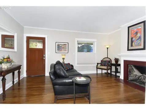 1755 NE Bell Drive Portland OR 97220