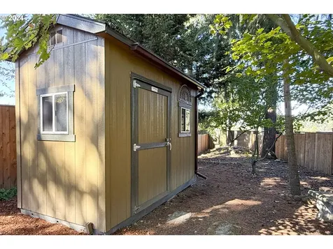 1755 NE Bell Drive Portland OR 97220
