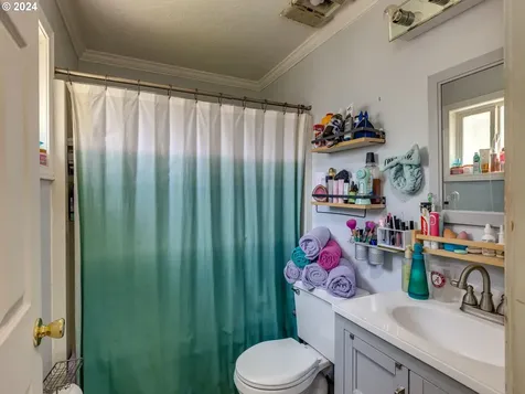 2203 Norris Road Vancouver WA 98661