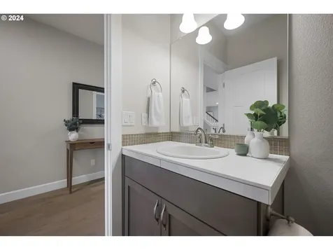 1036 Vista Oaks Drive Forest Grove OR 97116