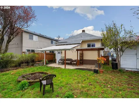 7822 Se Washington Street Portland OR 97215